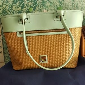 Dooney Bourke  beacon leather shoulder bag